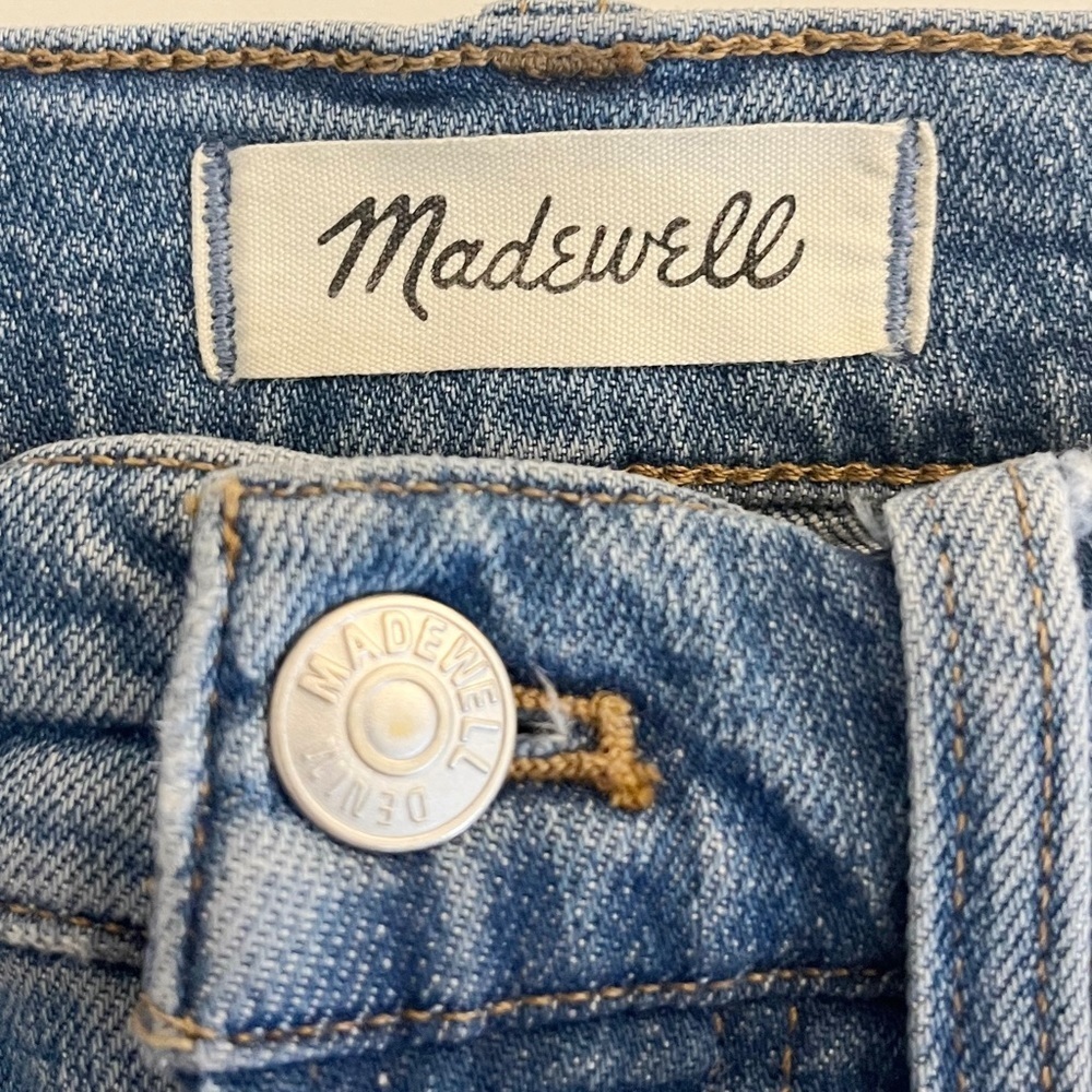 Madewell The Perfect Vintage Jean‎ in Denman Wash - Picture 13 of 16
